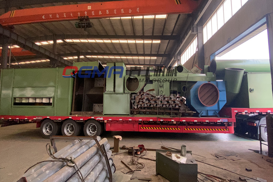 太原大型輥道（dào）通過式拋丸機裝車發往太（tài）原企業——青工機（jī）械