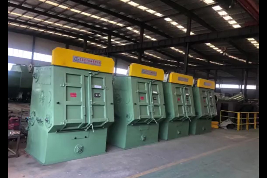 國內客戶訂購（gòu）四台（tái）履帶式拋丸機